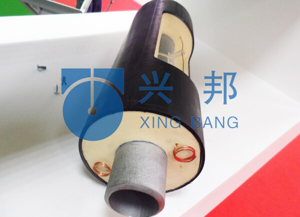 帶泄漏監(jiān)測(cè)系統(tǒng)的聚氨酯直埋管